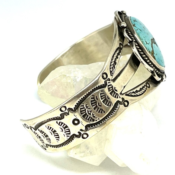 Vintage Navajo Sterling Silver Cuff Bracelet with Genuine Turquoise OOAK - Picture 5 of 7